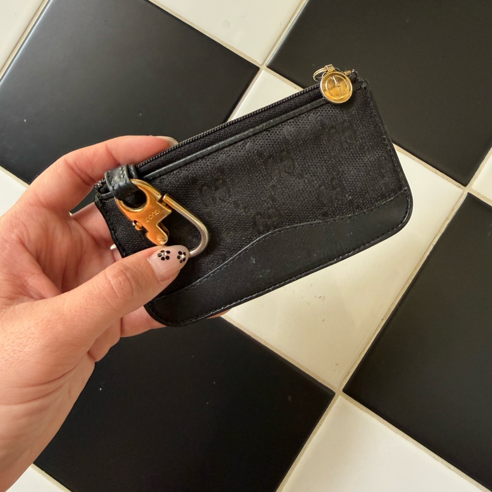 Gucci Black Key & Card Holder with Gold Hardware - Picture 5 of 5